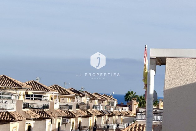 Resale - Chalet -
Orihuela Costa - Playa Flamenca