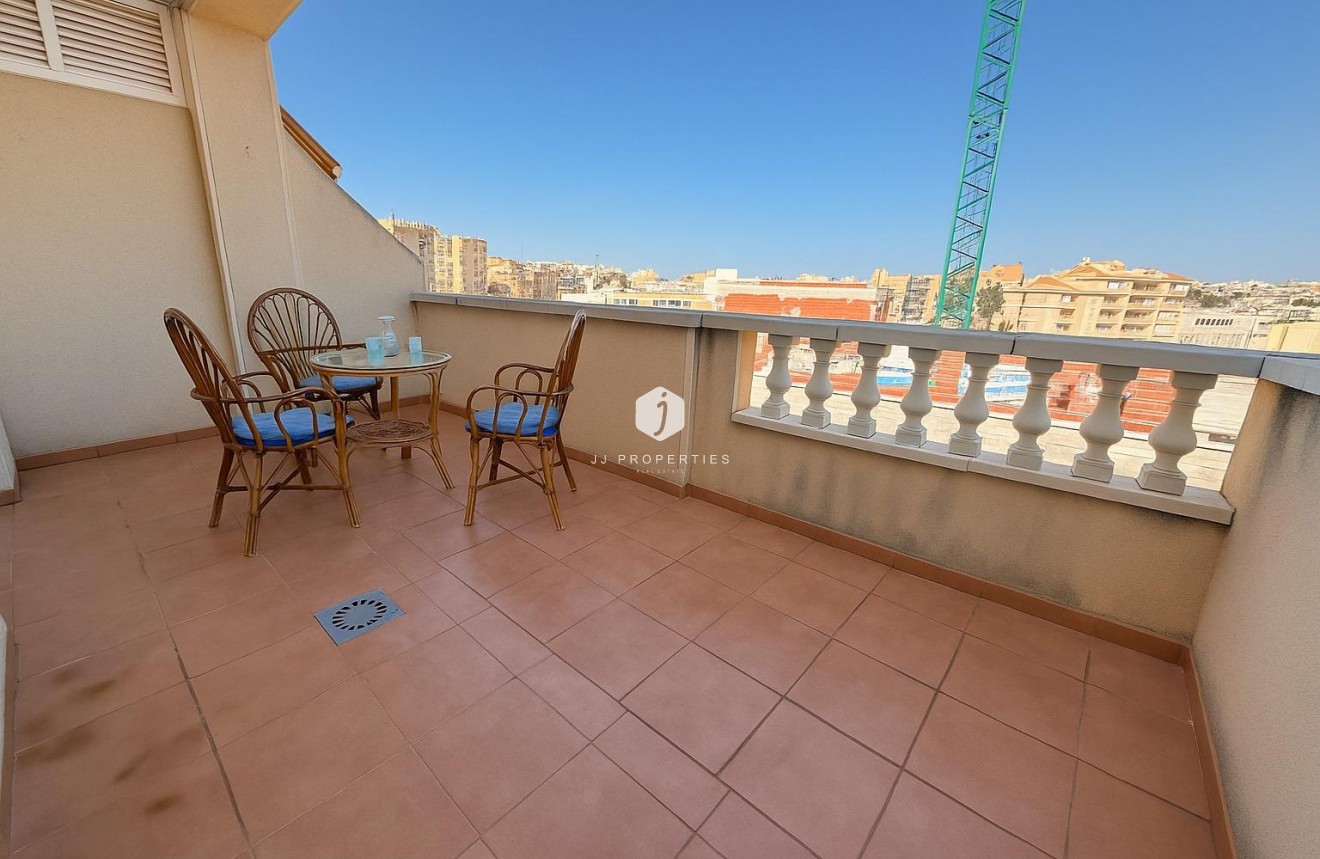 Resale - Penthouse -
Torrevieja - Playa de los Locos
