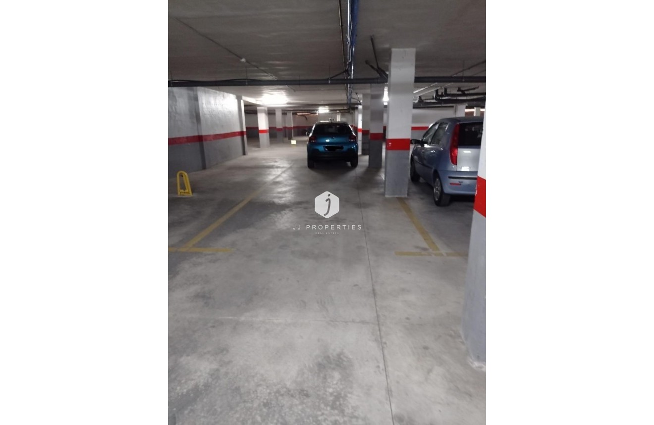 Resale - Penthouse -
Torrevieja - Playa de los Locos