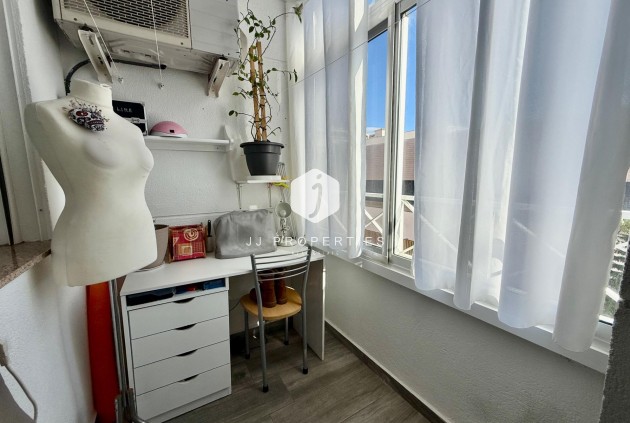 Resale - Apartment / flat -
Torrevieja - PARQUE DE LAS NACIONES