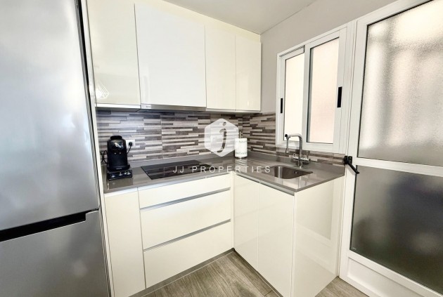 Resale - Apartment / flat -
Torrevieja - PARQUE DE LAS NACIONES