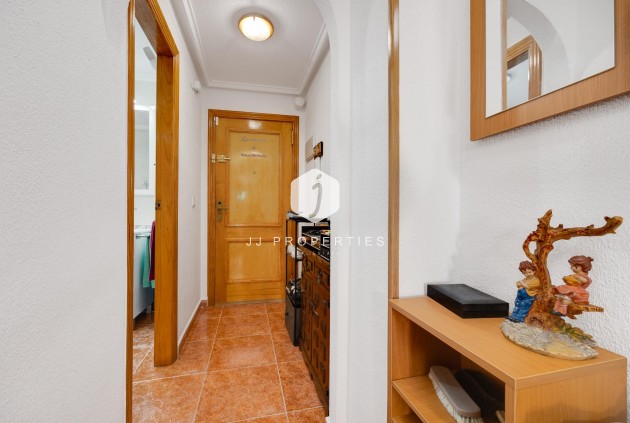 Resale - Apartment / flat -
Guardamar del Segura - Pueblo