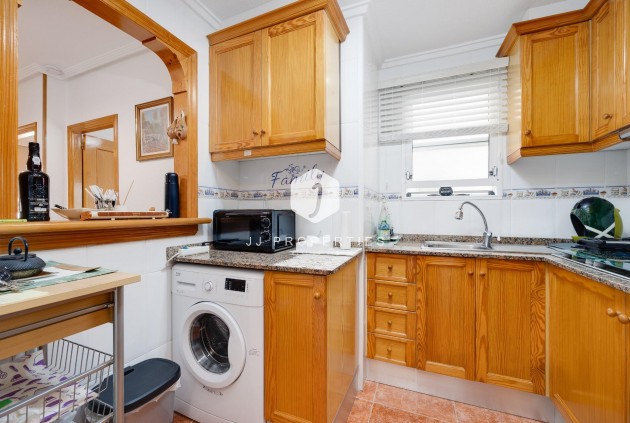 Resale - Apartment / flat -
Guardamar del Segura - Pueblo