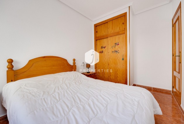 Resale - Apartment / flat -
Guardamar del Segura - Pueblo