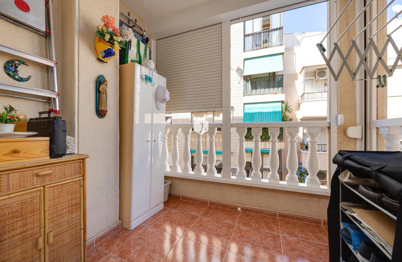 Resale - Apartment / flat -
Guardamar del Segura - Pueblo