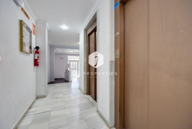 Resale - Apartment / flat -
Guardamar del Segura - Pueblo