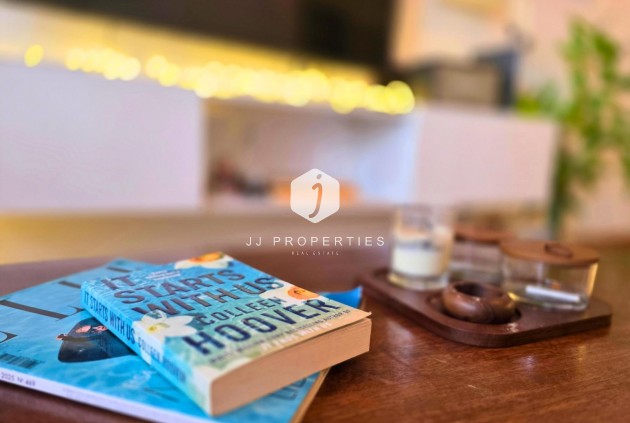 Resale - Apartment / flat -
Torrevieja - Playa del Cura