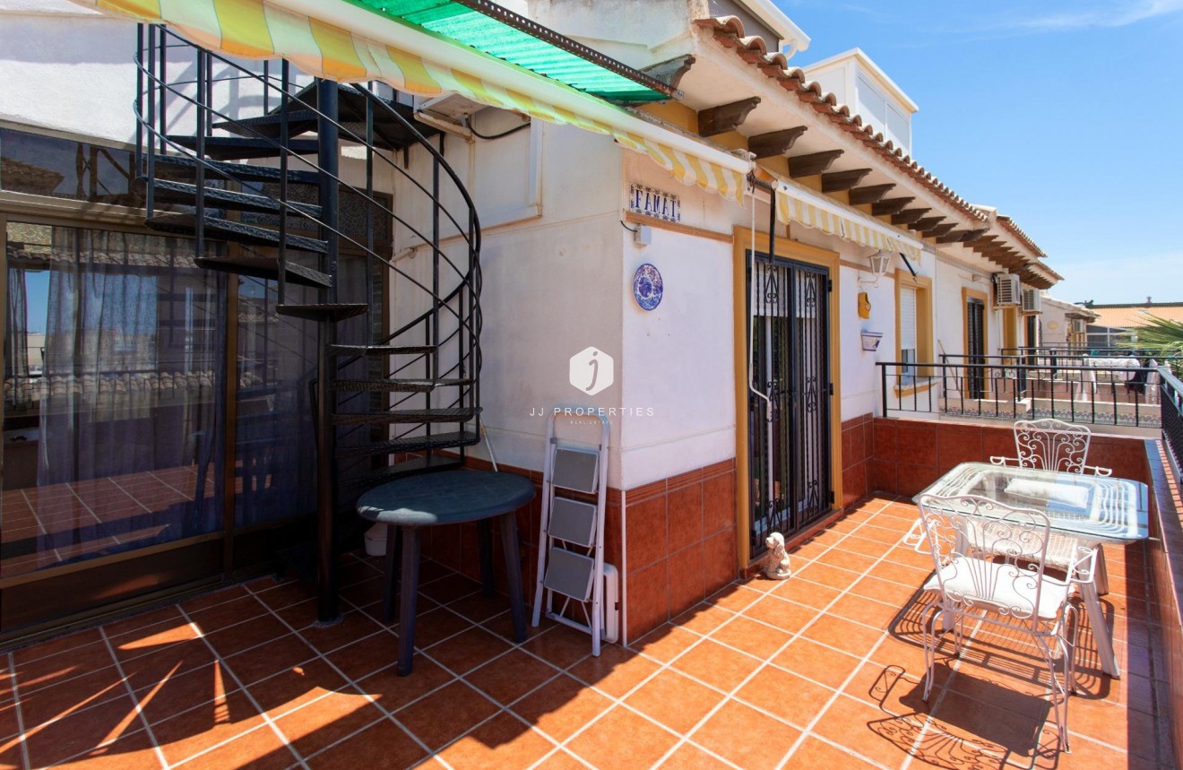 Resale - Bungalow -
Orihuela Costa - Punta Prima
