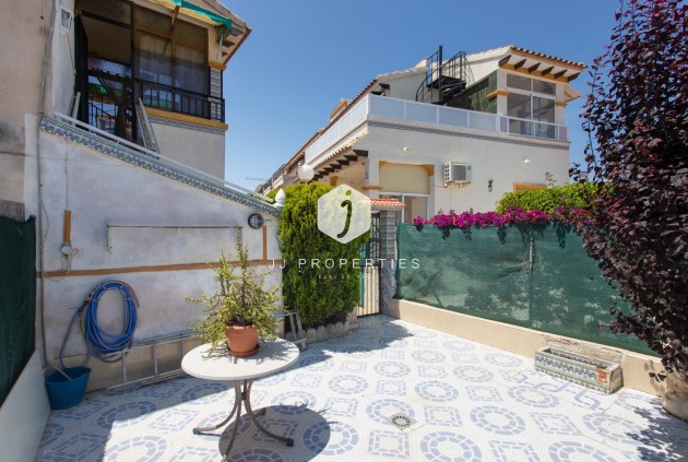 Resale - Bungalow -
Orihuela Costa - Punta Prima