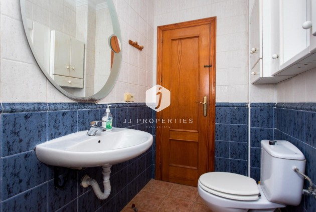 Resale - Bungalow -
Orihuela Costa - Punta Prima