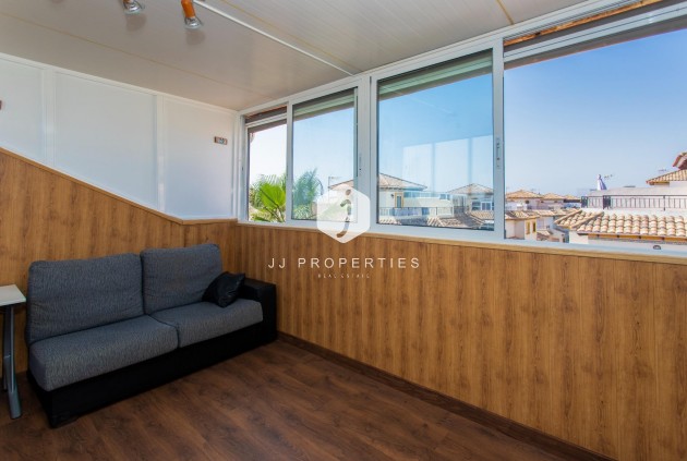 Resale - Bungalow -
Orihuela Costa - Punta Prima