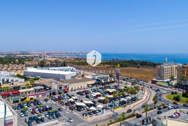 Resale - Bungalow -
Orihuela Costa - Punta Prima