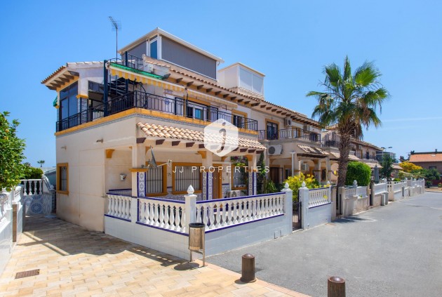 Resale - Bungalow -
Orihuela Costa - Punta Prima