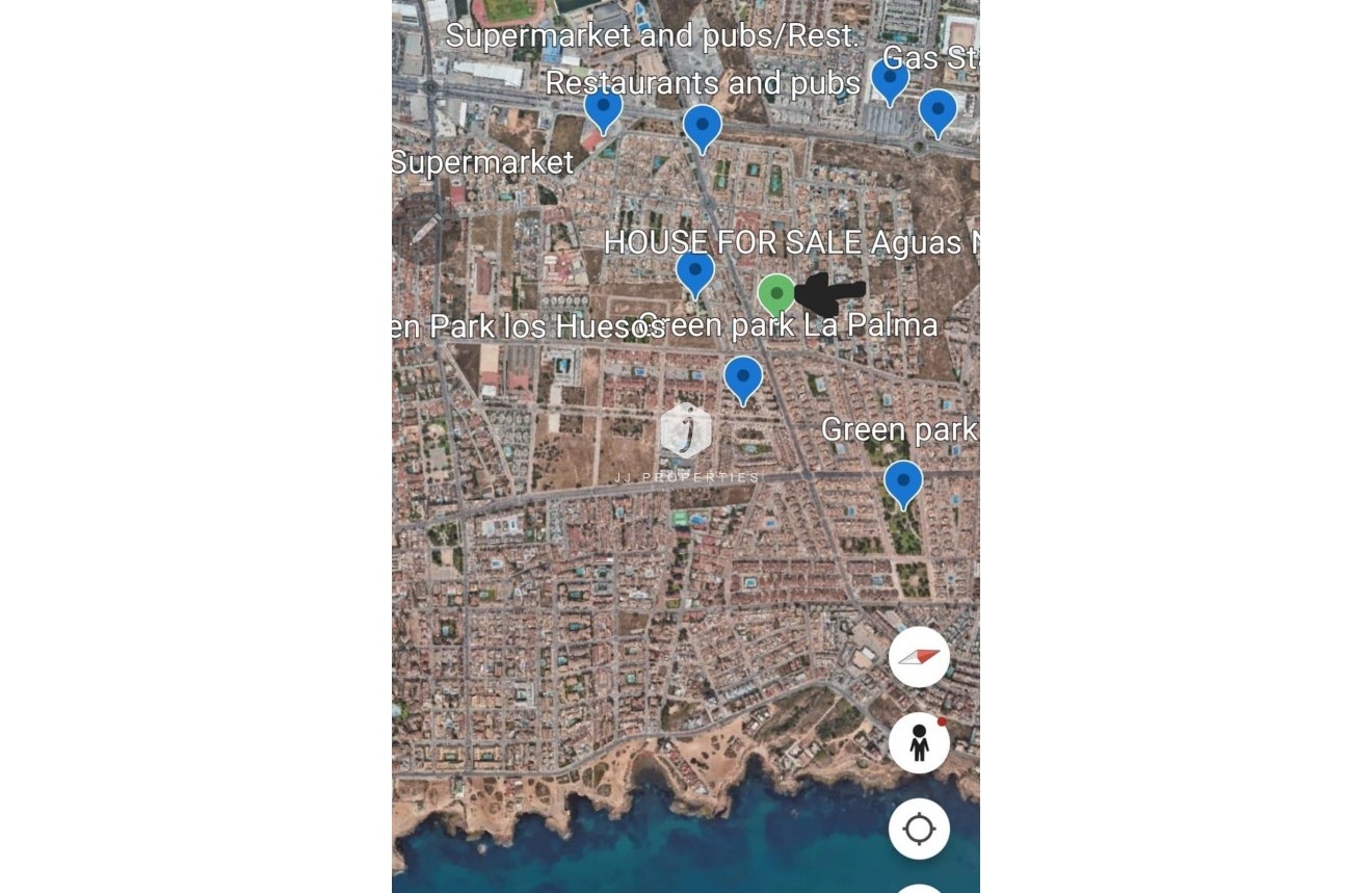 Resale - Chalet -
Torrevieja - aguas nuevas