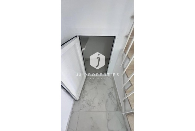 Resale - Chalet -
Torrevieja - Los Balcones - Los Altos del Edén