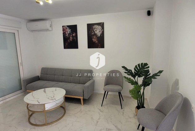 Resale - Chalet -
Torrevieja - Los Balcones - Los Altos del Edén