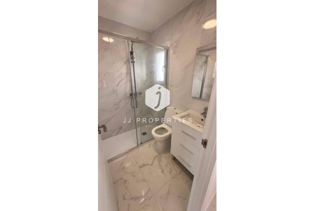 Resale - Chalet -
Torrevieja - Los Balcones - Los Altos del Edén