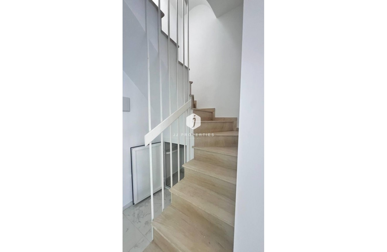 Resale - Chalet -
Torrevieja - Los Balcones - Los Altos del Edén