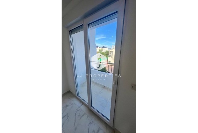 Resale - Chalet -
Torrevieja - Los Balcones - Los Altos del Edén