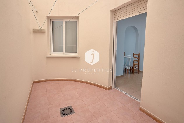 Resale - Apartment / flat -
Torrevieja - Habaneras