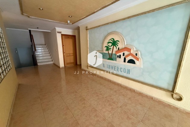 Resale - Apartment / flat -
Torrevieja - Habaneras
