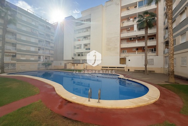 Resale - Apartment / flat -
Torrevieja - Habaneras