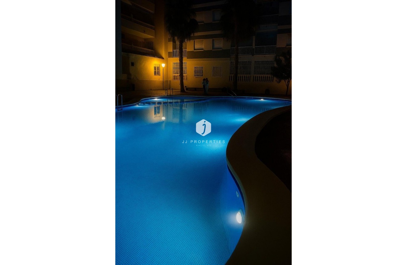 Resale - Apartment / flat -
Torrevieja - Habaneras