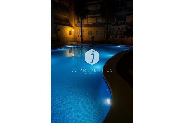 Resale - Apartment / flat -
Torrevieja - Habaneras