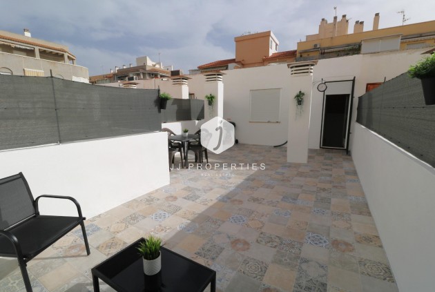 Resale - Penthouse -
Torrevieja - Acequion