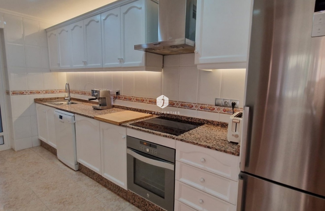 Resale - Chalet -
Orihuela Costa - Costa Blanca