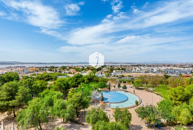 Resale - Apartment / flat -
Torrevieja - Costa Blanca