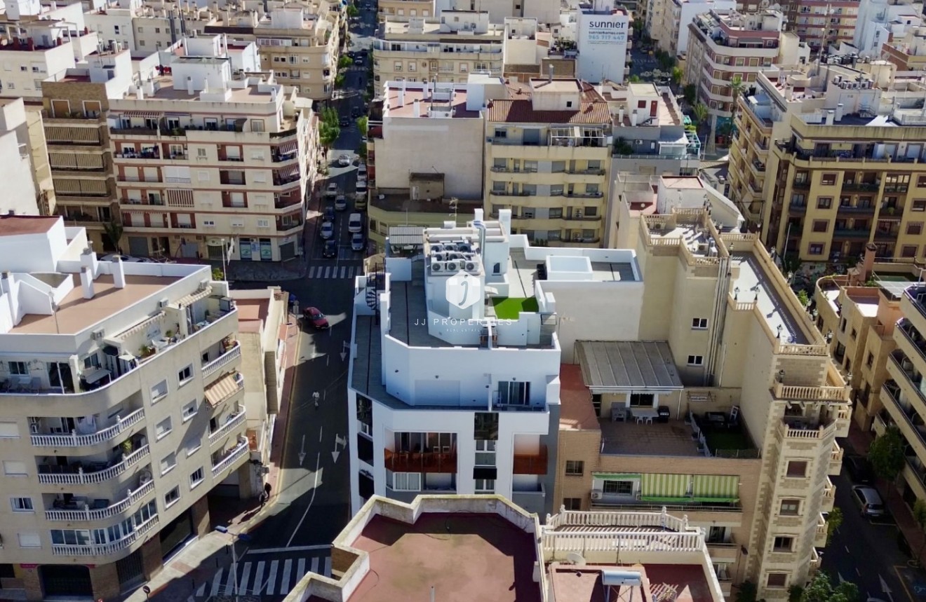 Resale - Apartment / flat -
Torrevieja - Costa Blanca