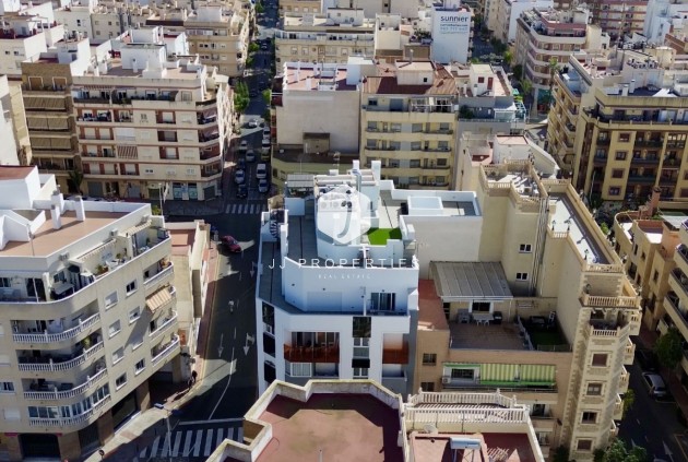 Resale - Apartment / flat -
Torrevieja - Costa Blanca