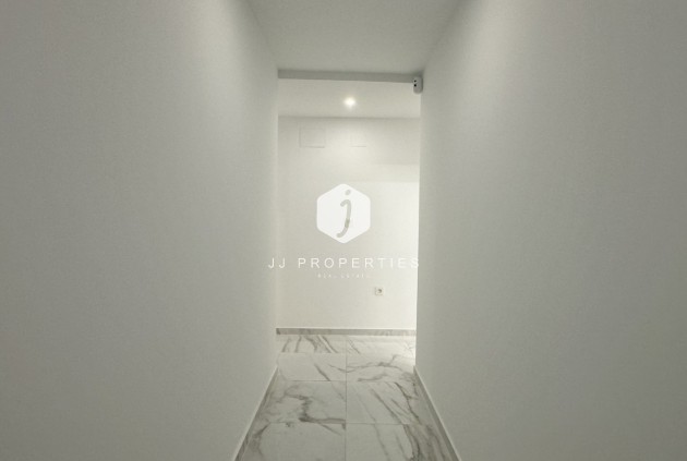 Resale - Apartment / flat -
Torrevieja - Costa Blanca