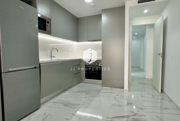 Resale - Apartment / flat -
Torrevieja - Costa Blanca