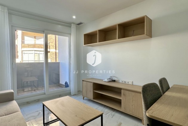 Resale - Apartment / flat -
Torrevieja - Costa Blanca