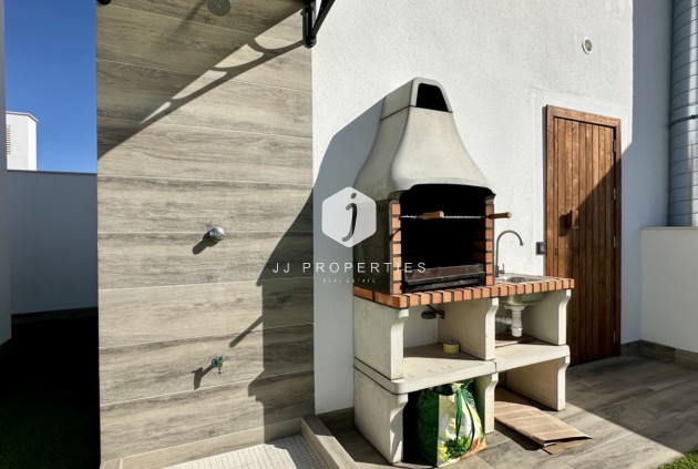 Resale - Apartment / flat -
Torrevieja - Costa Blanca