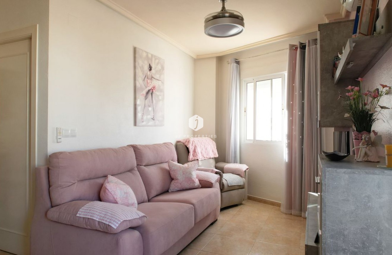 Resale - Apartment / flat -
Rojales - Inland