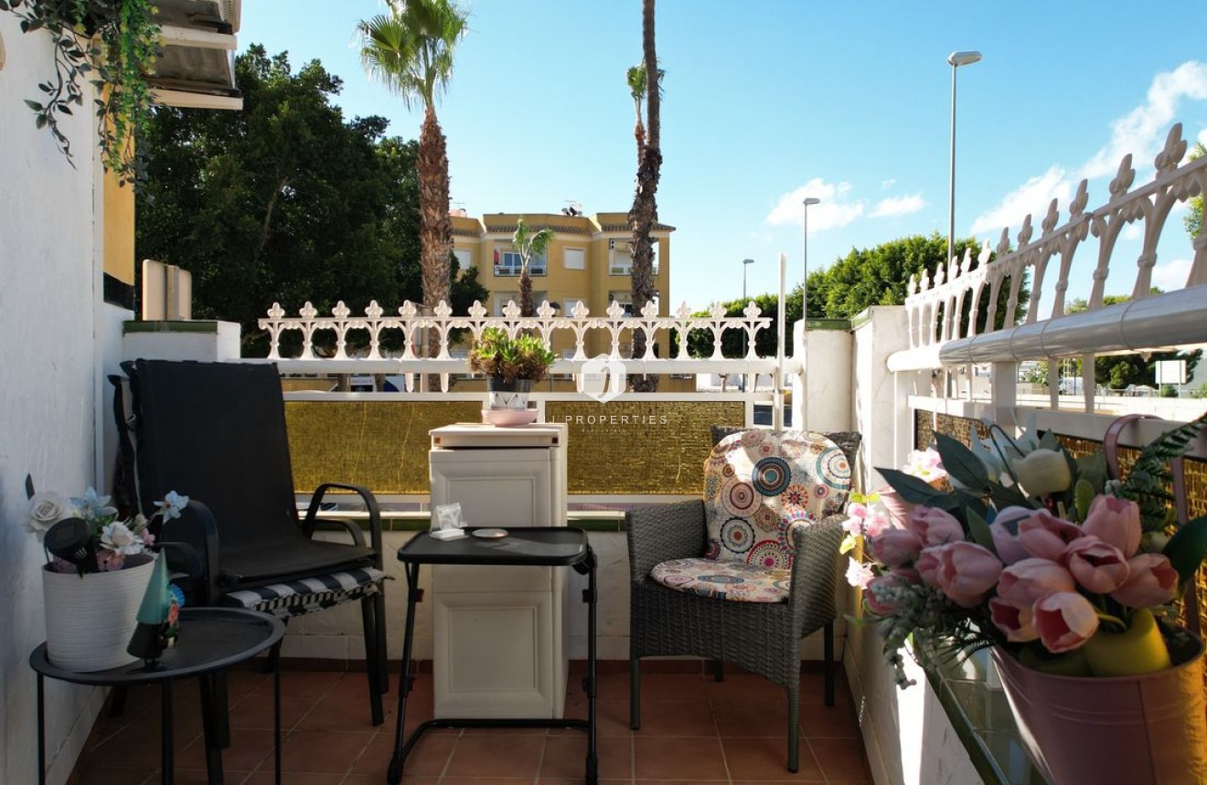 Resale - Apartment / flat -
Rojales - Inland