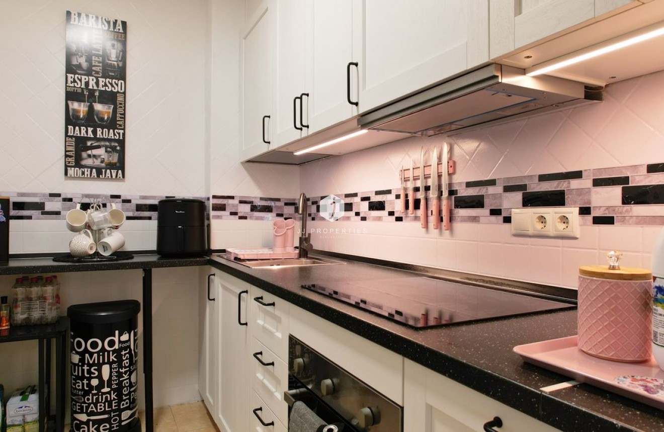 Resale - Apartment / flat -
Rojales - Inland