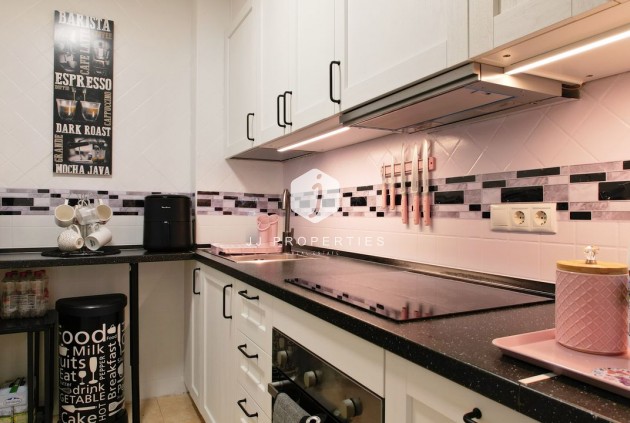 Resale - Apartment / flat -
Rojales - Inland