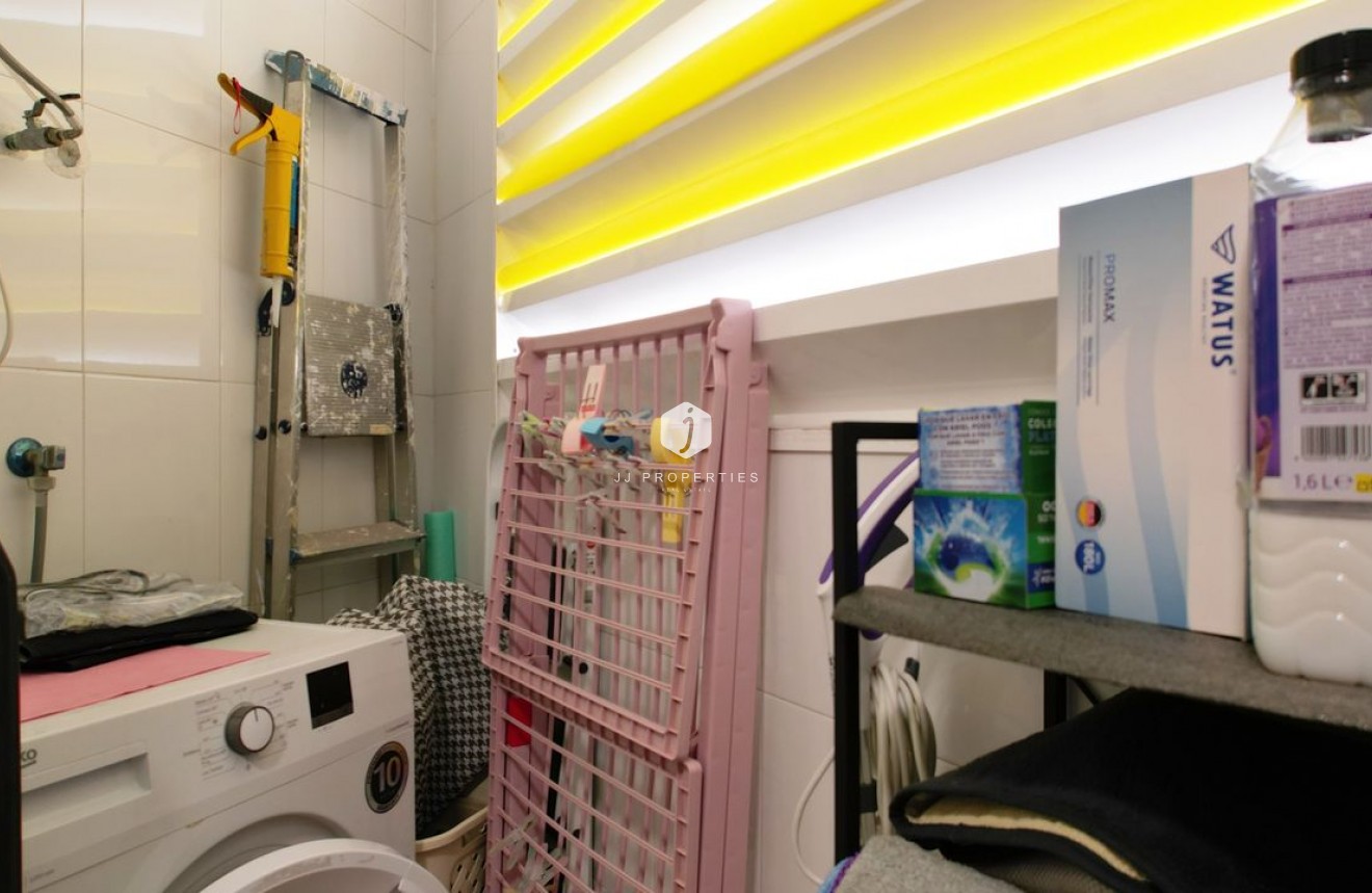 Resale - Apartment / flat -
Rojales - Inland