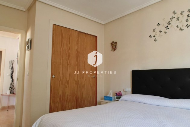 Resale - Apartment / flat -
Rojales - Inland