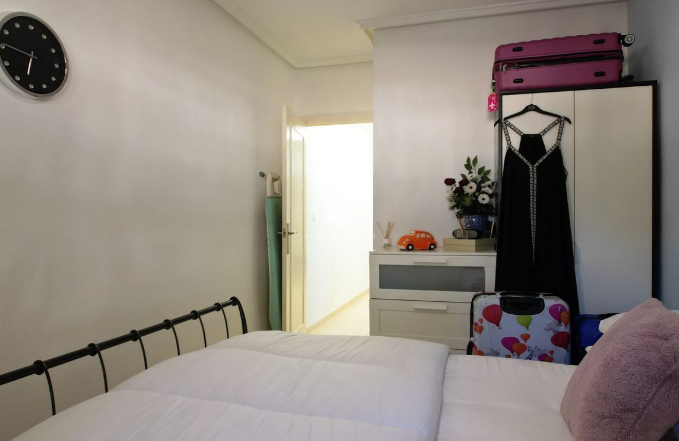 Resale - Apartment / flat -
Rojales - Inland