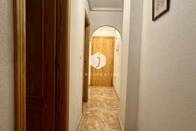 Resale - Apartment / flat -
Torrevieja - Costa Blanca