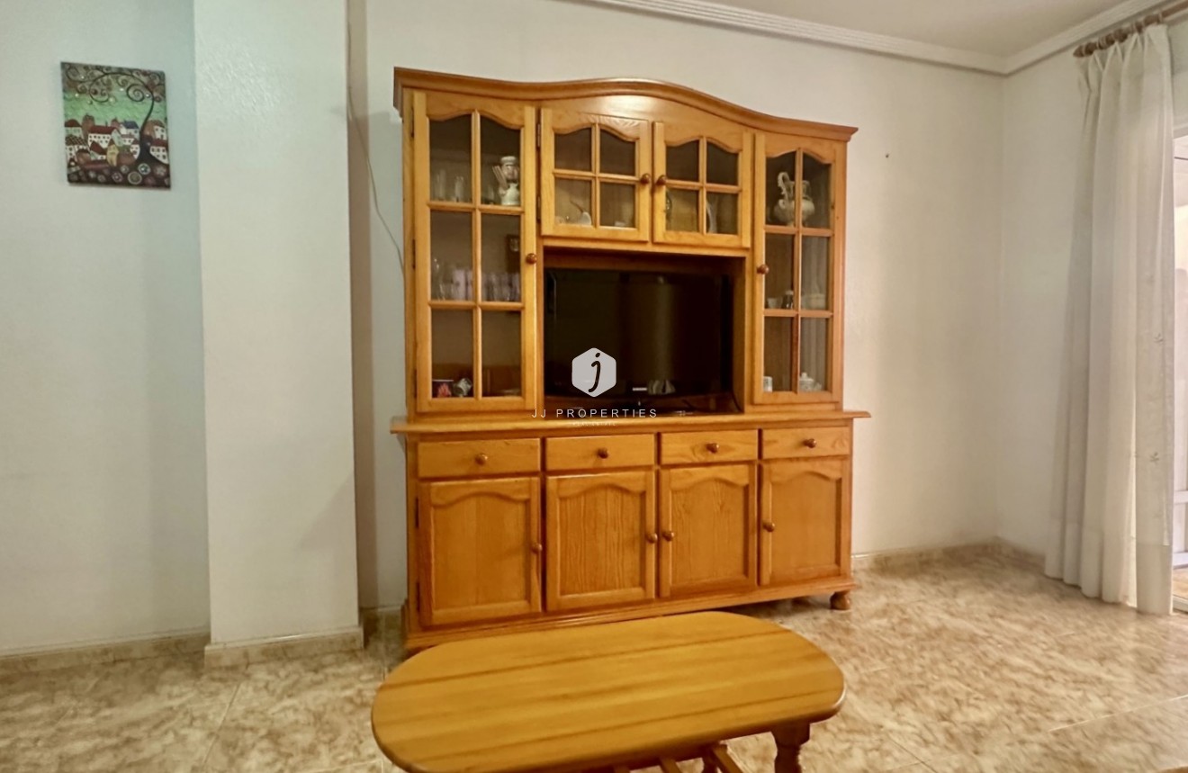 Resale - Apartment / flat -
Torrevieja - Costa Blanca