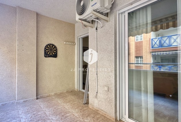 Resale - Apartment / flat -
Torrevieja - Costa Blanca