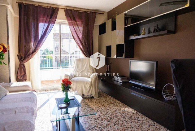 Resale - Apartment / flat -
Punta Prima - Costa Blanca