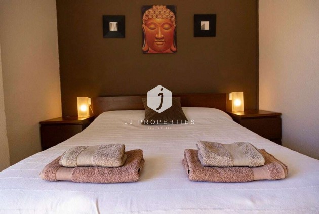 Resale - Apartment / flat -
Punta Prima - Costa Blanca