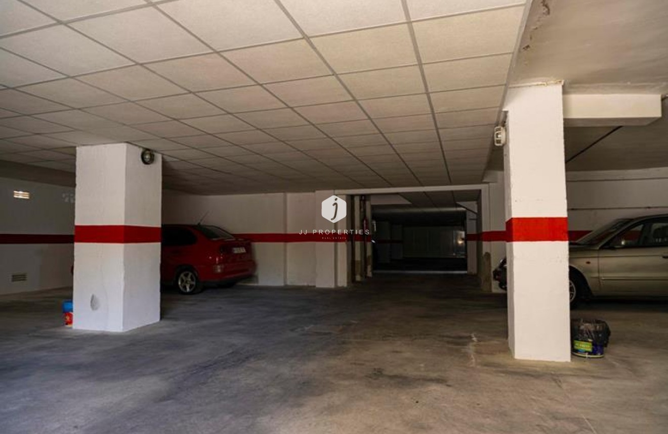 Resale - Apartment / flat -
Punta Prima - Costa Blanca